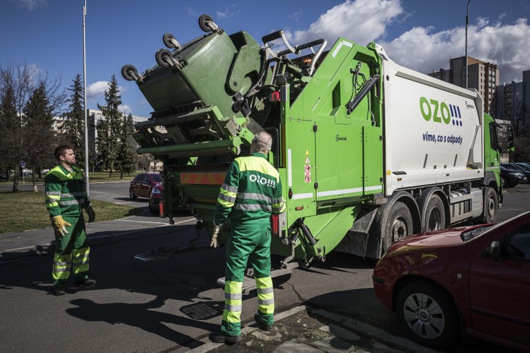 Služby OZO o Vánocích a na Nový rok
